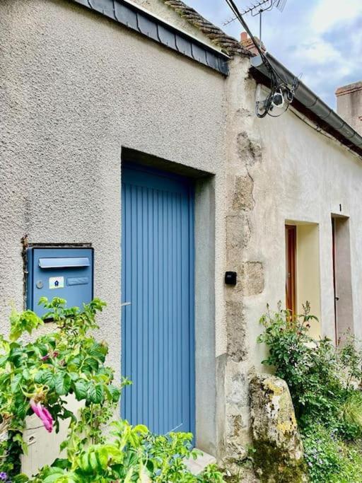 Châteauneuf-sur-Loire Le Studio Du Port מראה חיצוני תמונה